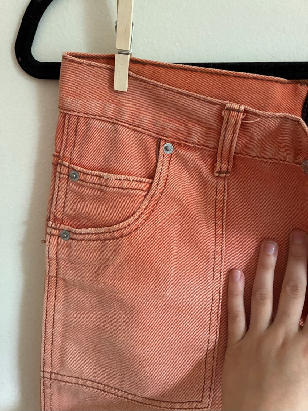 BDG Wide Leg Carpenter Pants in Faded Coral - Picture 4 of 6